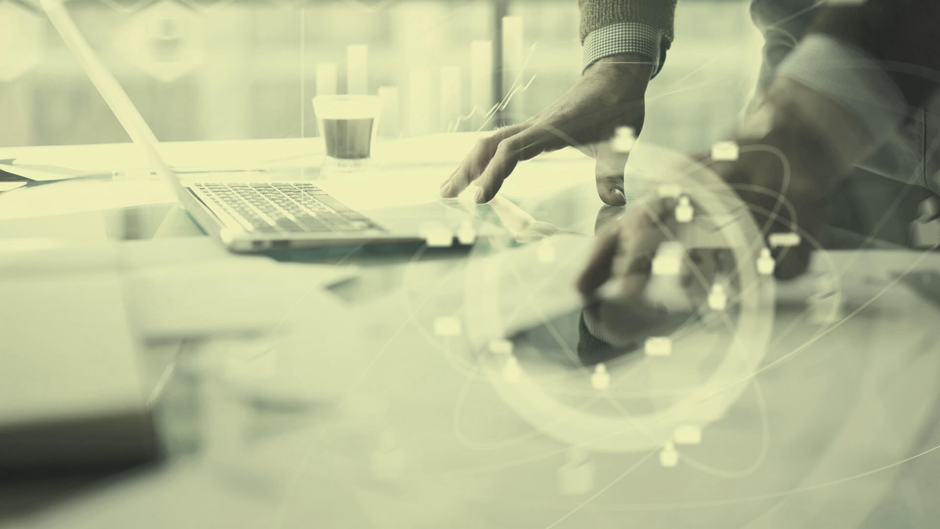 Conheça os benefícios do saneamento de cadastros de clientes e fornecedores