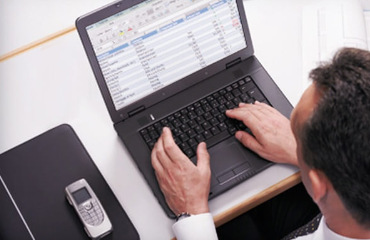 A diferença na padronização de serviços em relação aos materiais na elaboração do PDM